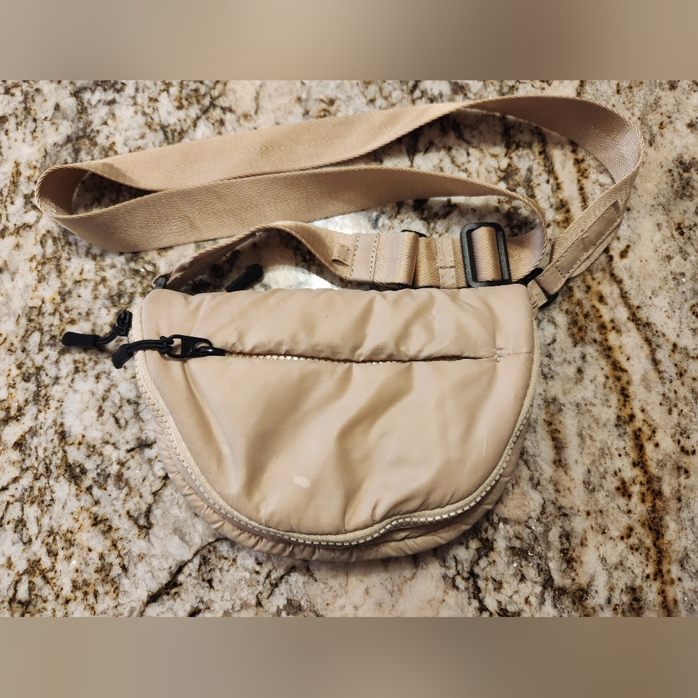 Anthropologie Half-Moon Puffer Nylon Mini Crossbody / Belt Bag Beige Cream EUC